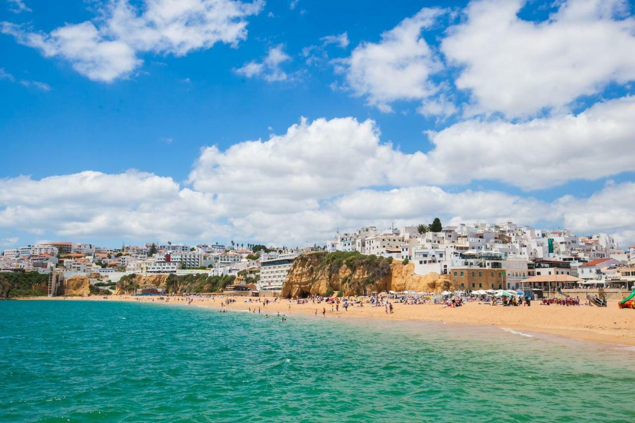 Sea View Penthouse In Albufeira Leilighet Eksteriør bilde