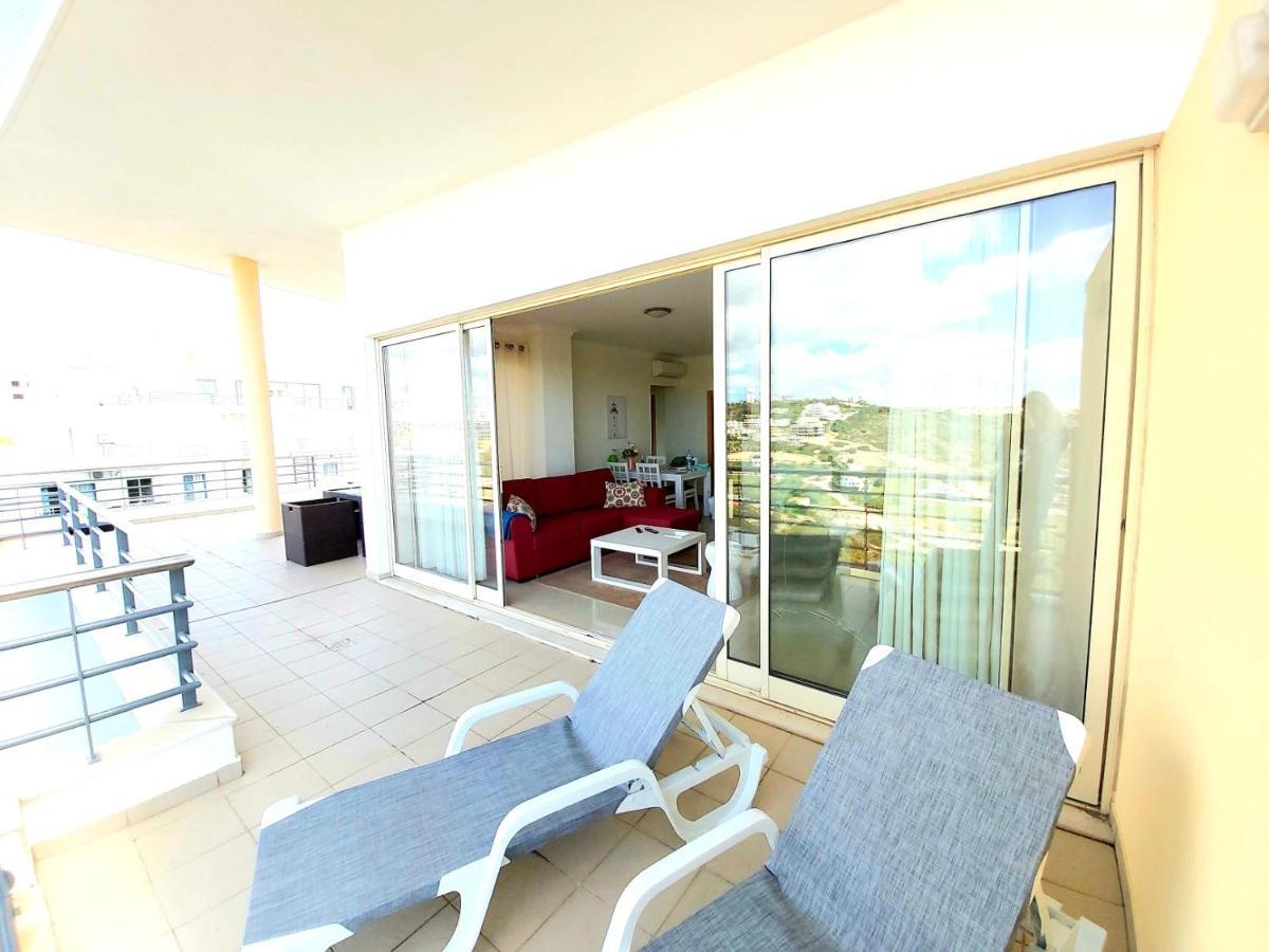 Sea View Penthouse In Albufeira Leilighet Eksteriør bilde