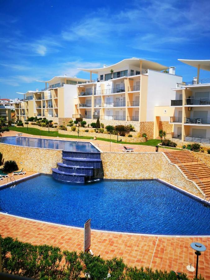 Sea View Penthouse In Albufeira Leilighet Eksteriør bilde